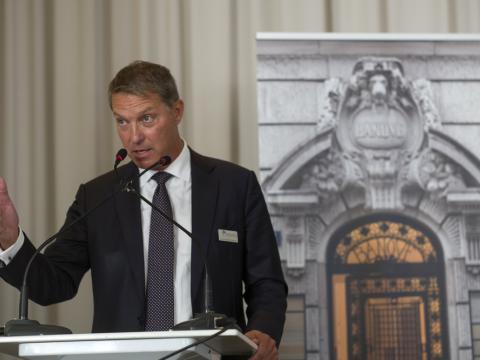Yves de Montmollin, Banque privée Bonhôte : Lausanne, Neuchâtel, Genève, Bienne, Berne